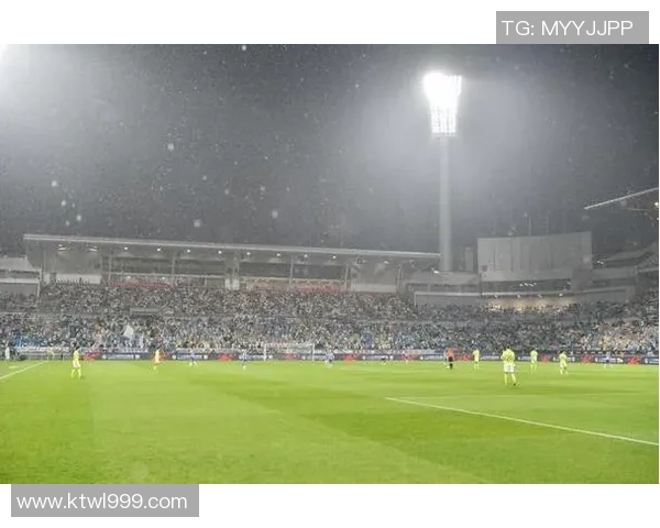 昆明地中海杯精彩对决瓦伦西亚迎战天津泰达展现足球魅力